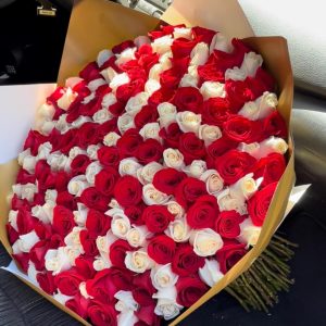 BIG BOUQUET PREMIUM CÓMPLICES 200 ROSAS DE EXPORTACIÓN