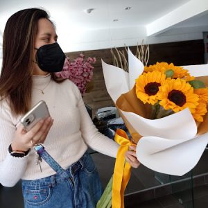 BIG BOUQUET PREMIUM GIRASOLES ( RAMO EN TENDENCIA)