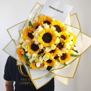 BIG BOUQUET PREMIUM 24 GIRASOLES Y 50 ROSAS