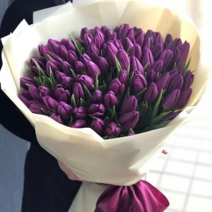 BIG BOUQUET PREMIUM DE 100 TULIPANES MORADOS